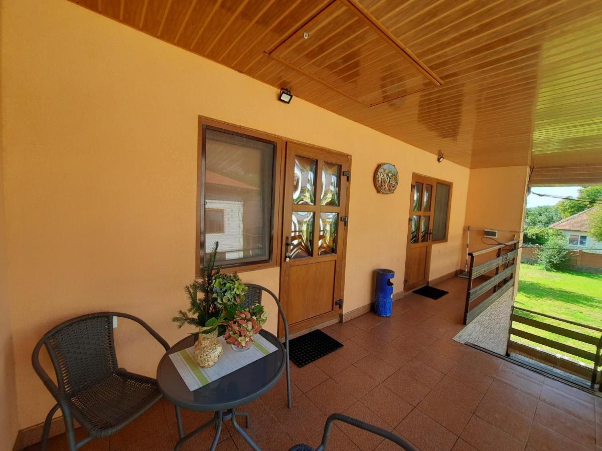 Cosy Villa Karpaty Bagian luar foto